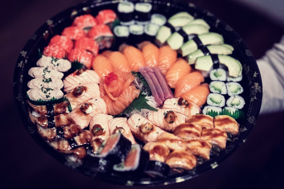 ravintola-konnichiwa-kaari-helsinki-sushi-buffet-lounas